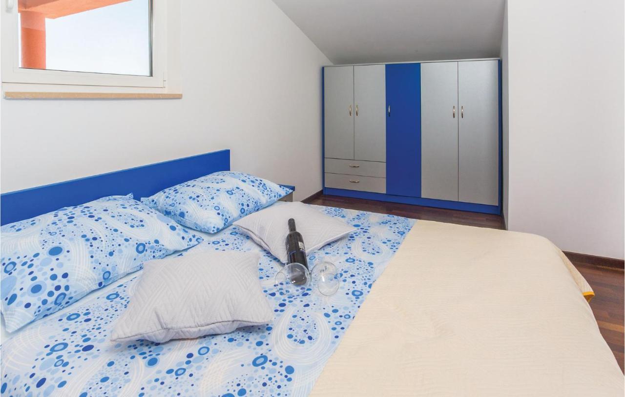 Amazing Apartment In Makarska With Wifi Eksteriør bilde